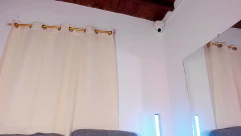 Snapshot of zoe_roux210949 chatting on March 2025 12:10:02 AM Zoe online show from March 2025 12:10:02 AM