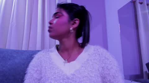 Snapshot of zoe_roux210949 chatting on September 2025 03:01:01 AM Zoe online show from September 2025 03:01:01 AM