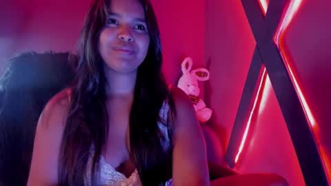 Snapshot of zoe_roux210949 chatting on October 2025 07:29:01 AM Zoe online show from October 2025 07:29:01 AM