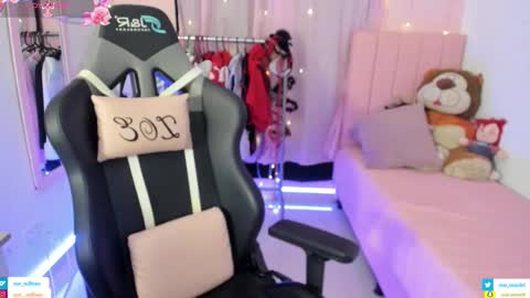 zoe_sullivan_ online show from February 2026 09:25:02 AM