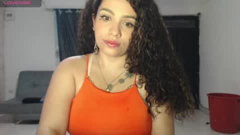 Snapshot of zoe_tai chatting on May 2026 06:51:02 AM zoe tai online show from May 2026 06:51:02 AM