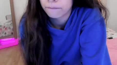 Zoe online show from February 2025 05:29:01 PM