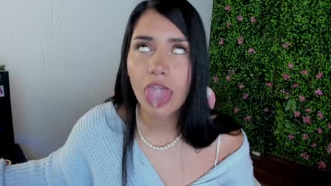 Zoe online show from December 2024 02:45:02 AM