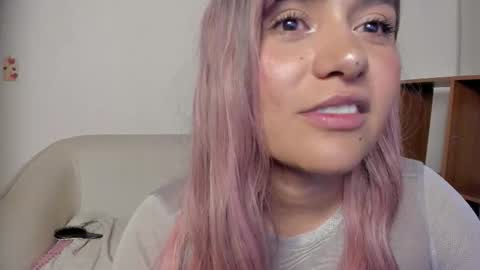 Snapshot of zoe_wattson chatting on March 2026 04:08:02 AM Zoe online show from March 2026 04:08:02 AM