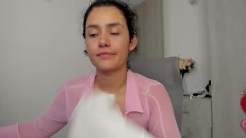 Snapshot of zoe_wattson chatting on July 2026 01:19:01 AM Zoe online show from July 2026 01:19:01 AM