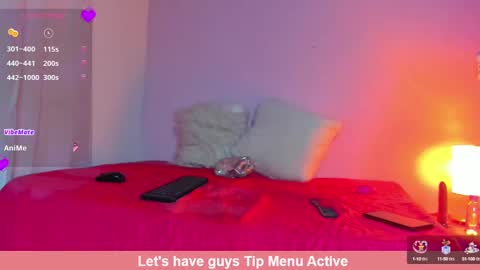 Zoe online show from September 2025 11:43:02 AM