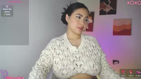 Zoe Bolton online show from September 2025 12:27:01 PM