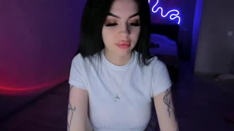 Snapshot of zoedrift chatting on September 2025 12:31:02 PM zoedrift online show from September 2025 12:31:02 PM