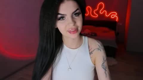 Snapshot of zoedrift chatting on November 2025 02:06:02 PM zoedrift online show from November 2025 02:06:02 PM