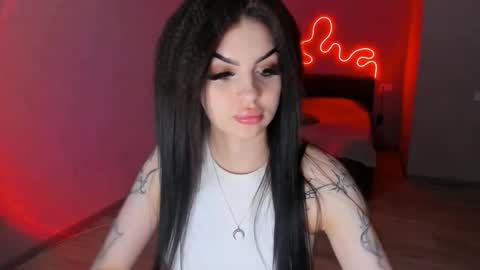 Snapshot of zoedrift chatting on December 2025 01:42:01 PM zoedrift online show from December 2025 01:42:01 PM