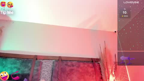 Zoe online show from February 2025 03:28:02 PM