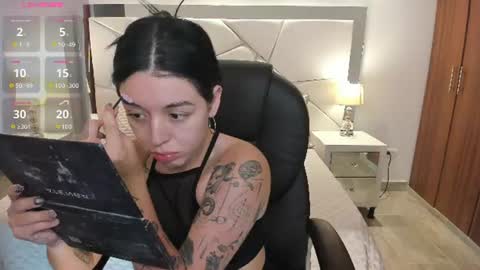  zoee jackson online show from June 2026 07:35:02 PM