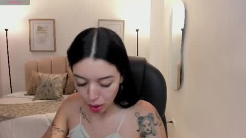 Snapshot of zoee_jackson chatting on July 2026 06:43:02 PM zoee jackson online show from July 2026 06:43:02 PM
