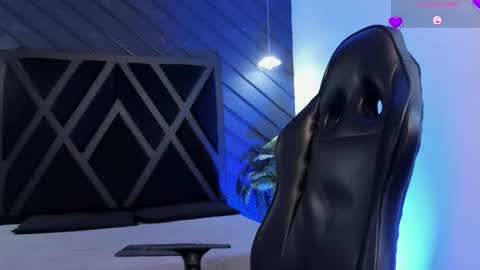 Zoe 3 online show from February 2026 05:49:02 PM