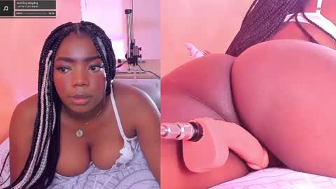 Snapshot of zoeethompson_cm chatting on July 2026 10:51:02 AM online show from July 2026 10:51:02 AM