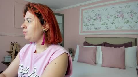 Zoes online show from February 2025 11:08:02 AM