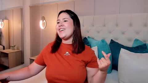 Zoes online show from September 2025 04:20:01 PM