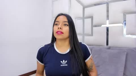 ZoeSwam online show from February 2025 10:39:02 AM