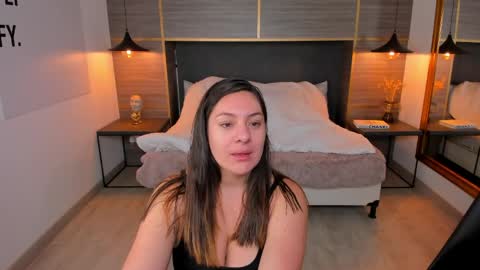 ZOE online show from April 2026 11:32:01 AM