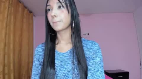 Snapshot of zoey_babyqueen19 chatting on March 2026 04:57:02 AM Zoey online show from March 2026 04:57:02 AM