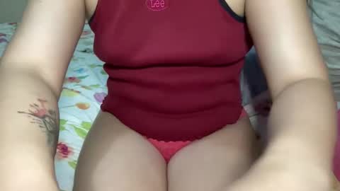 Snapshot of zoey_foryou chatting on May 2026 12:12:01 PM zoey_foryou online show from May 2026 12:12:01 PM