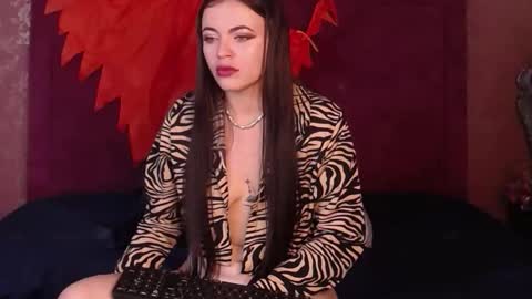 Snapshot of zoey_stone chatting on October 2025 12:11:02 AM zoey_stone online show from October 2025 12:11:02 AM