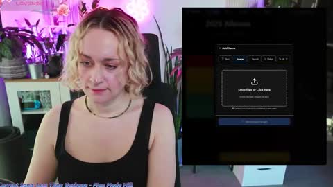 Zoey Ryan online show from January 2026 06:44:02 PM