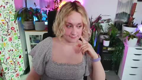 Snapshot of zoeyryan chatting on March 2026 05:49:01 PM Zoey Ryan online show from March 2026 05:49:01 PM