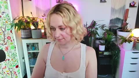 Snapshot of zoeyryan chatting on March 2026 06:18:02 PM Zoey Ryan online show from March 2026 06:18:02 PM