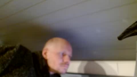 Snapshot of zolexthomas chatting on December 2024 06:10:01 PM zolexthomas online show from December 2024 06:10:01 PM