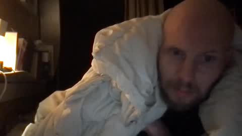 Snapshot of zolexthomas chatting on January 2025 10:39:01 PM zolexthomas online show from January 2025 10:39:01 PM