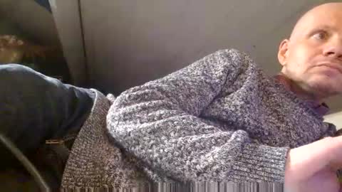 Snapshot of zolexthomas chatting on February 2025 06:54:02 PM zolexthomas online show from February 2025 06:54:02 PM