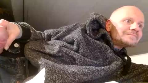 Snapshot of zolexthomas chatting on March 2025 06:22:02 PM zolexthomas online show from March 2025 06:22:02 PM