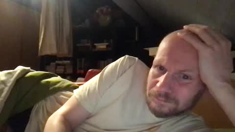 Snapshot of zolexthomas chatting on October 2025 10:42:02 PM zolexthomas online show from October 2025 10:42:02 PM