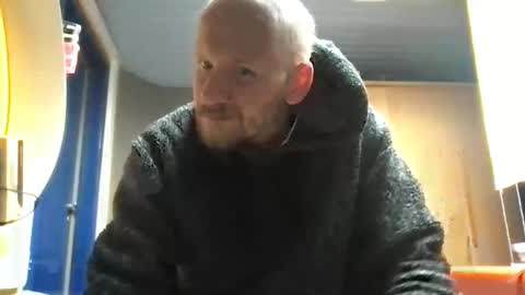 Snapshot of zolexthomas chatting on February 2026 02:10:01 PM zolexthomas online show from February 2026 02:10:01 PM