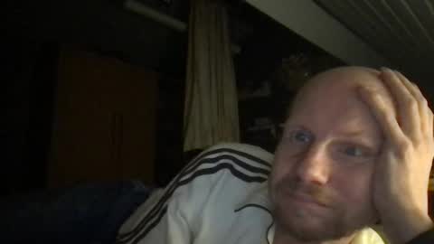 Snapshot of zolexthomas chatting on April 2026 07:18:02 PM zolexthomas online show from April 2026 07:18:02 PM