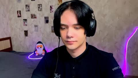 Zombdeeeee online show from June 2026 10:21:02 AM