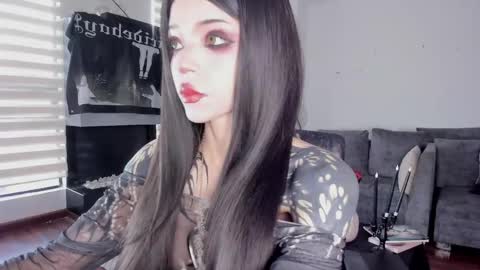 Snapshot of zombieeporcelainex chatting on April 2026 09:02:01 PM SOPHIE online show from April 2026 09:02:01 PM