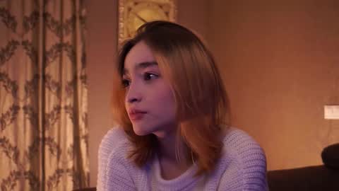 Elly online show from December 2025 04:26:01 PM