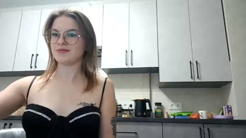 Snapshot of zoriana20 chatting on October 2025 08:31:01 PM zoriana20 online show from October 2025 08:31:01 PM