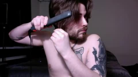 zorvello_83 online show from April 2026 07:31:02 PM