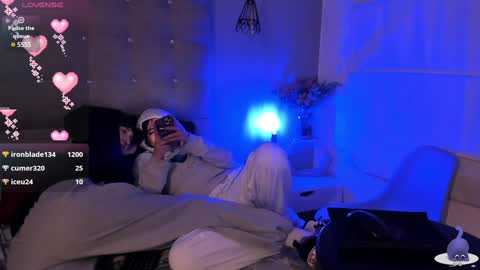 cintya kors online show from December 2024 08:19:02 AM