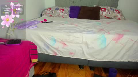 zule online show from September 2025 11:39:02 PM