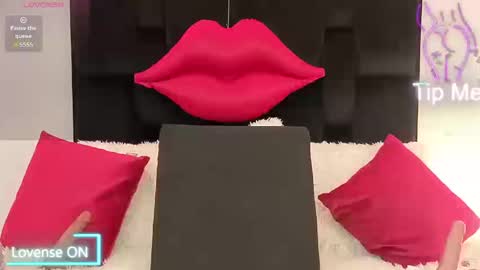 Snapshot of zuly_zahir_01 chatting on September 2025 10:43:01 PM zuly goode online show from September 2025 10:43:01 PM