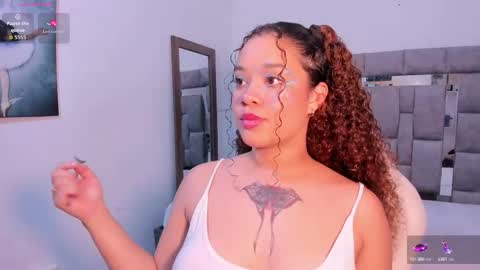 Zuly  online show from October 2025 07:23:02 PM