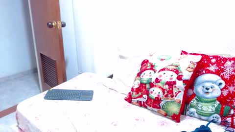 zury_ferrari online show from December 2025 05:07:01 PM