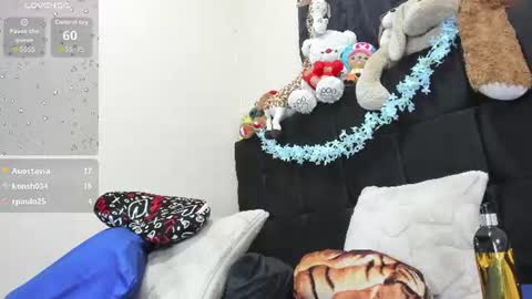 Im Zusan My schedule is from 1030pm to 430 am colombian time online show from July 2026 07:23:02 AM