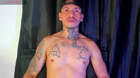 Snapshot of zyongarcia2020 chatting on December 2024 04:29:02 PM zyon garcia online show from December 2024 04:29:02 PM