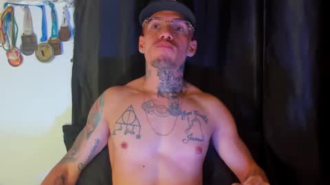 Snapshot of zyongarcia2020 chatting on December 2024 12:39:02 AM zyon garcia online show from December 2024 12:39:02 AM