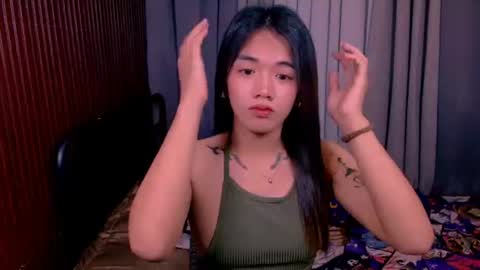 Snapshot of zyphyr_elf chatting on June 2026 01:11:01 PM ZY online show from June 2026 01:11:01 PM